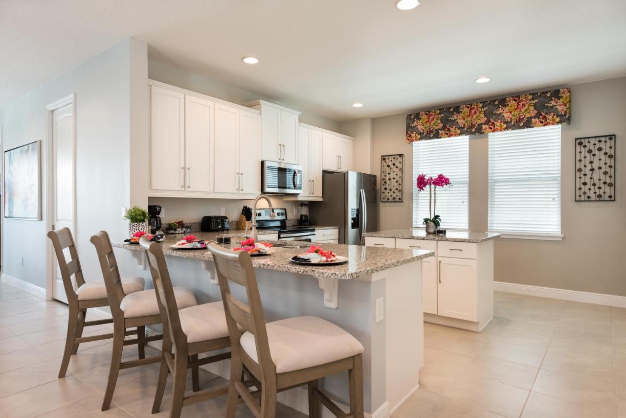 Vibrant Home By Rentyl Near Disney With Private Pool, Foosball Table & Resort Amenities - 7418M Orlando Exteriör bild